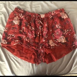 Patterned American eagle shorts
